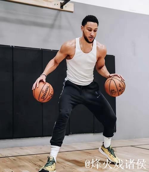 西蒙斯伤愈归来 将全力投入训练营 西蒙斯伤愈归来 将全力投入训练营